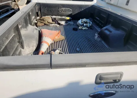 2008 Ford F450 Super Duty из США, поврежденный, VIN 1FTXW43RX8EA95700